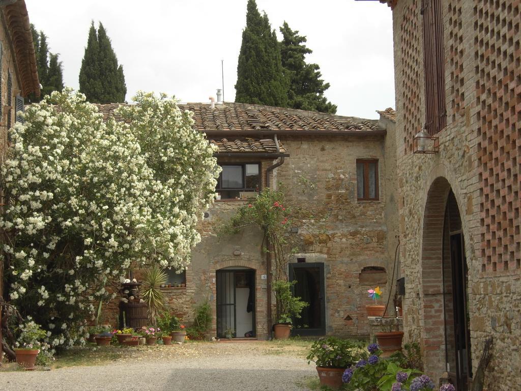 Agriturismo Santa Croce San Gimignano Extérieur photo