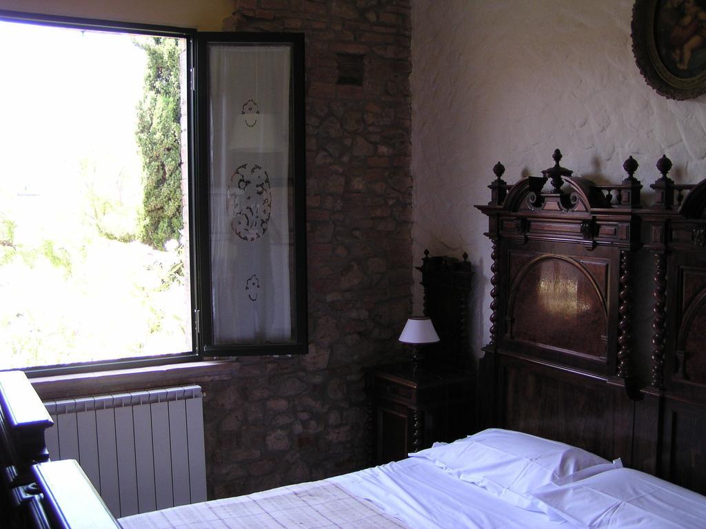Agriturismo Santa Croce San Gimignano Chambre photo
